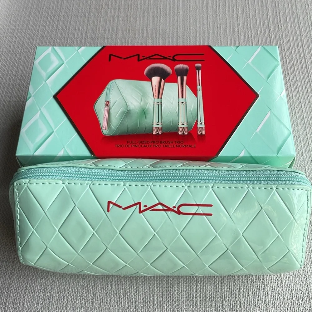 MAC of all trades Full-Sized Pro Brush kit